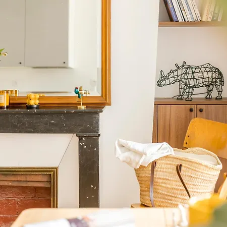 Central Modern Parisian *